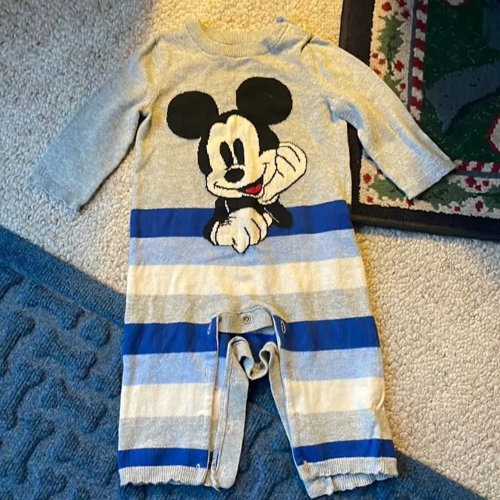 3 for $25 - Babygap Mickey outfit